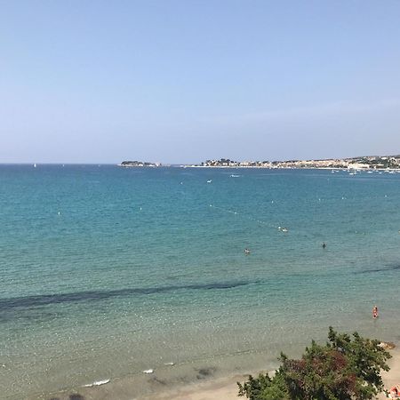 Studio De Charme Avec Grande Terrasse Vue Mer 르카스틀레 외부 사진